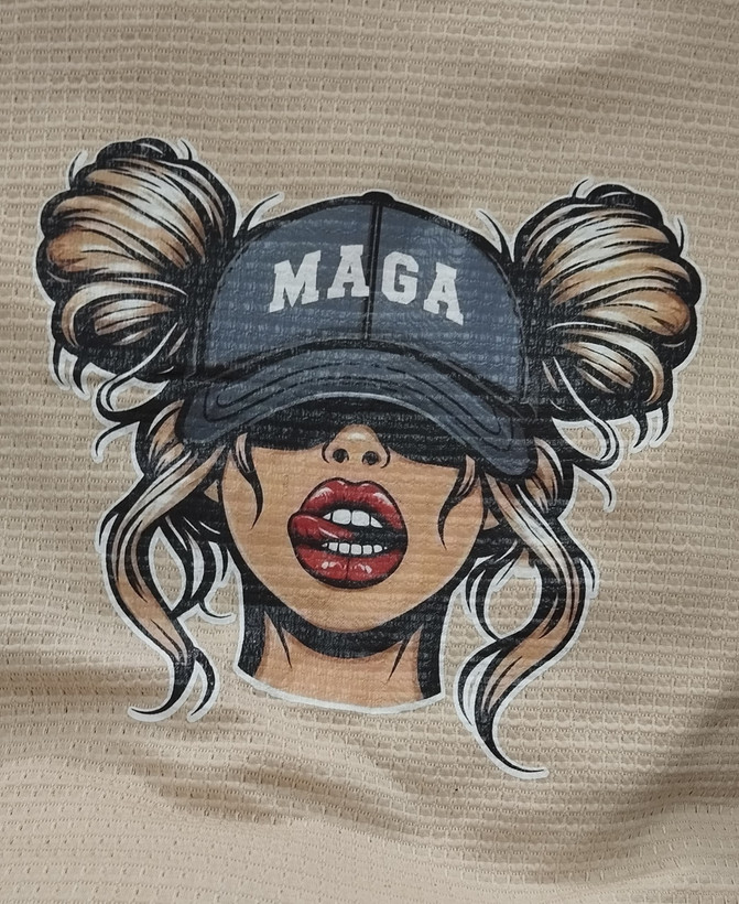 هودی کلاهدار